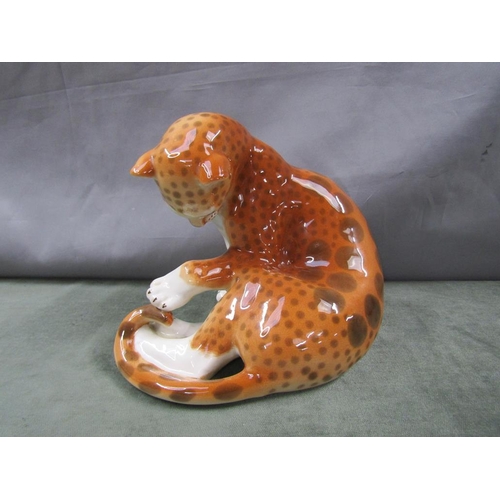 1826 - LARGE LOMONOSOV PORCELAIN CHEETAH, 18CM H