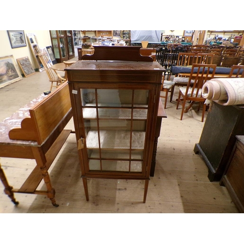 1977 - EDWARDIAN LINE INLAID MAHOGANY GLAZED DISPLAY CABINET 59 x 122cms