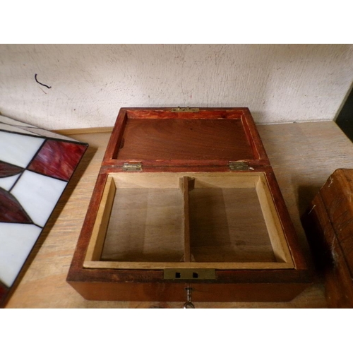 68 - VICTORIAN MAHOGANY BOX WITH COMPARTMENTS