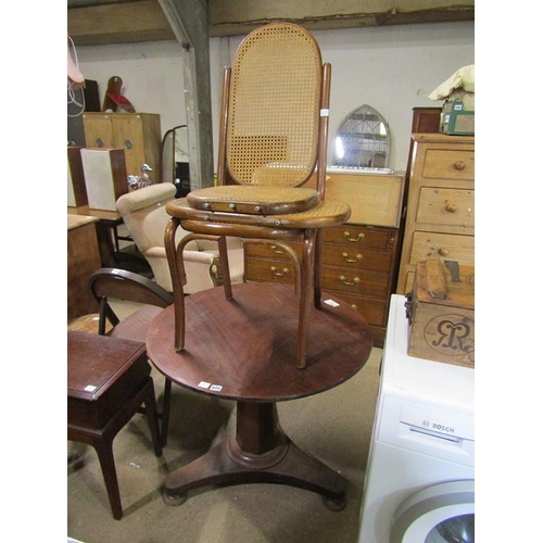 672 - VICTORIAN TABLE AND A CANE SEATED CHAIR