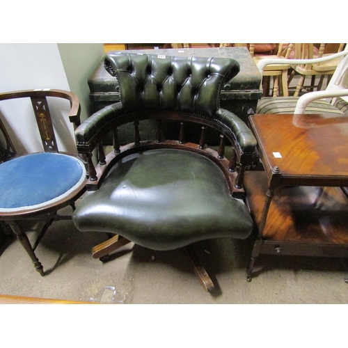 683 - LEATHER UPHOLSTERED SWIVEL CHAIR