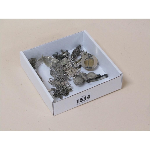 1534 - BOX OF MIXED SILVER BROOCHES AND BRACELETS TO INC. SCOTTISH FLORAL SILVER BRACELET