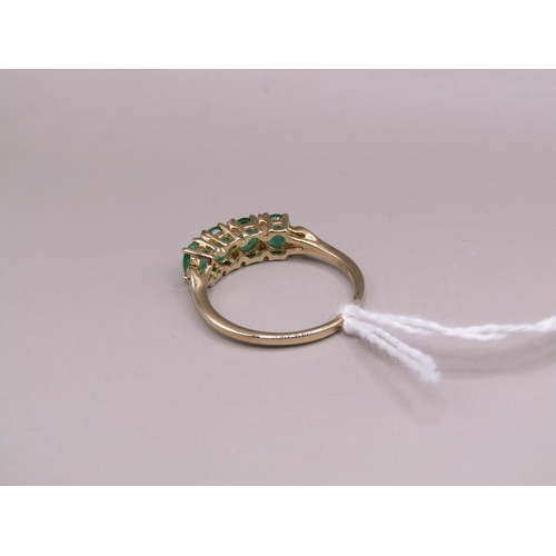 1652 - YELLOW GOLD EMERALD 4 STONE RING SIZE P 1/2