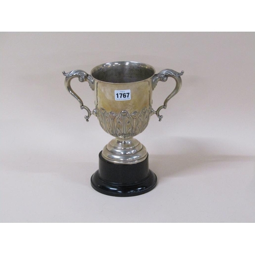 1767 - EARLY 20c SILVER TWO HANDLED TROPHY CUP, 20ozt LONDON 1905