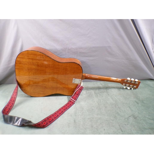 1400 - CLASSICAL GUITAR, 140CM L