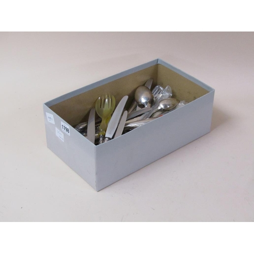 1798 - BOX OF 800 STANDARD SILVER CUTLERY, APPX 65ozt