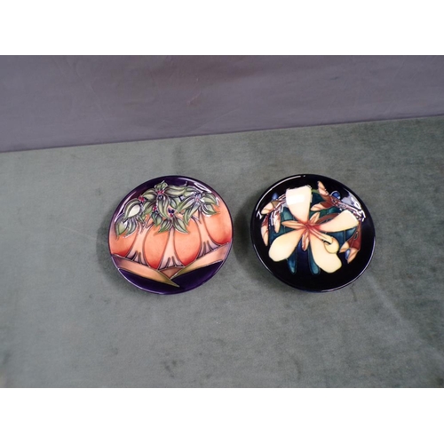 1928 - TWO MOORCROFT COLLECTORS CLUB COASTERS - PANACHE & NEW FOREST, 12CM DIAM