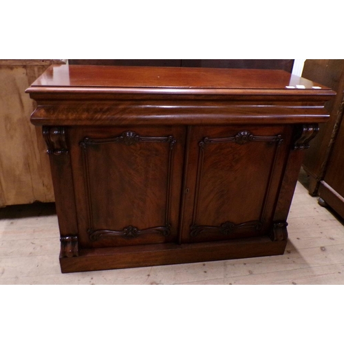 2088 - VICTORIAN MAHOGANY SIDE CABINET, 122CM W, 92CM H