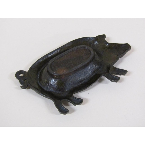 82 - A late Victorian cast iron trinket dish in the form of a boar, 13cm w.