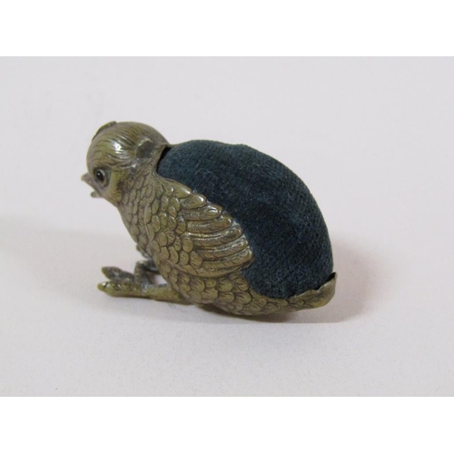 94 - An Edwardian brass chick pin cushion, 5cm w.