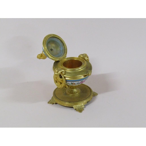 97 - A late 19c/early 20c ormolu ink stand with porcelain mounts, the hinge cover with a cherub finial, 1... 