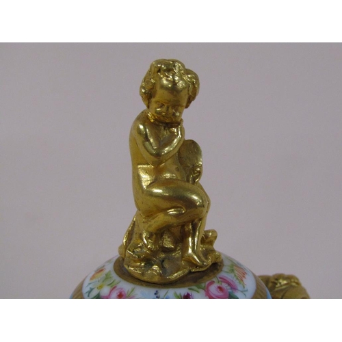 97 - A late 19c/early 20c ormolu ink stand with porcelain mounts, the hinge cover with a cherub finial, 1... 