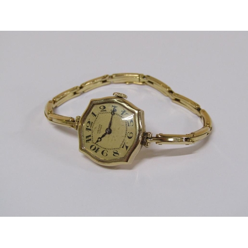 113 - An 18ct gold International Watch Co for Beyer of Zurich ladies watch.