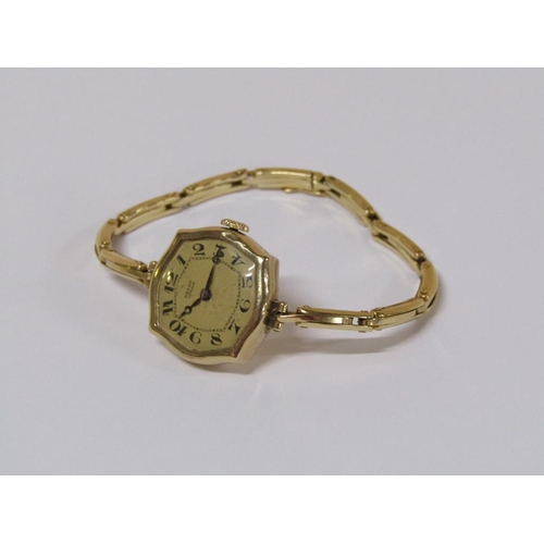 113 - An 18ct gold International Watch Co for Beyer of Zurich ladies watch.