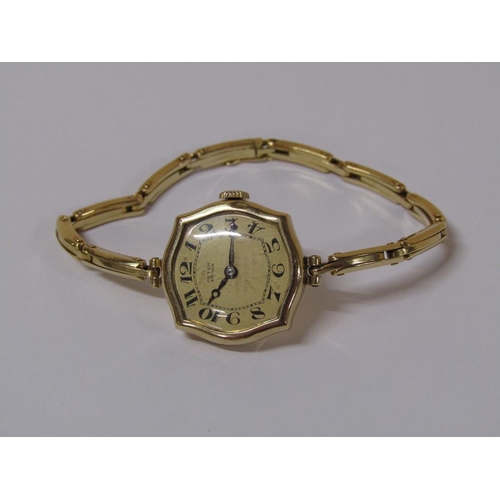 113 - An 18ct gold International Watch Co for Beyer of Zurich ladies watch.