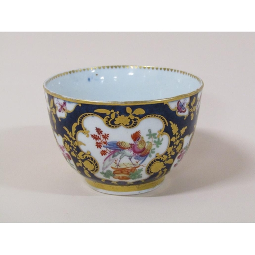 185 - An 18c Worcester Dr. Wall exotic bird sugar bowl on a blue mottled ground, exotic birds, flowers and... 