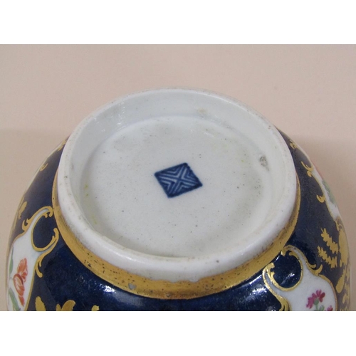 185 - An 18c Worcester Dr. Wall exotic bird sugar bowl on a blue mottled ground, exotic birds, flowers and... 