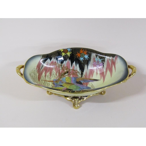 190 - An Art Deco Carltonware two handled sketching bird bowl, on a four footed quatrefoil base, decorated... 