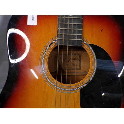 1395 - MARTIN SMITH GUITAR