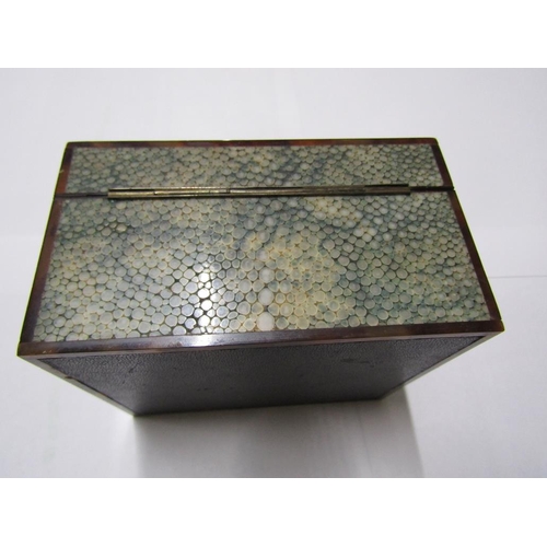 99 - An early 20c shagreen and tortoiseshell cigarette box with an agate stone mount, 12cm w, 6.5cm h.