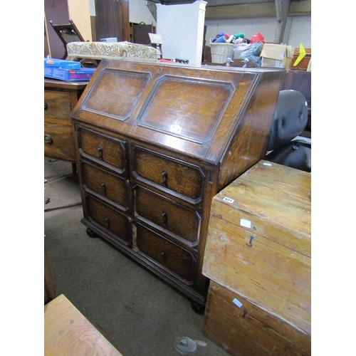 619 - 1930s OAK SIDEBOARD