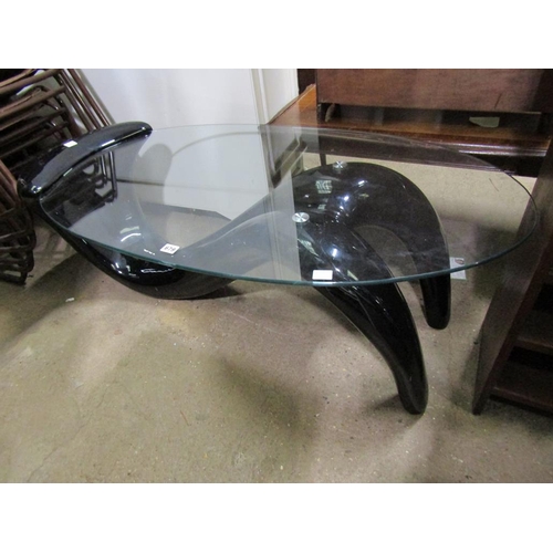 679 - GLASS TOP TABLE