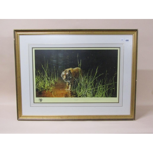 1252 - DAVID SHEPHERD - JUNGLE GENTLEMAN, COLOURED PRINT, SIGNED IN PENCIL, F/G, 50CM X 80CM