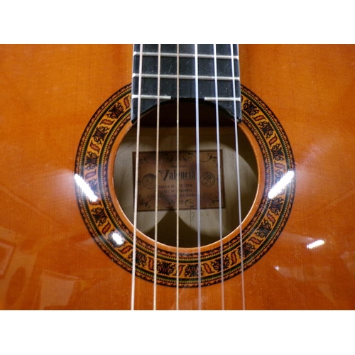 1365 - SPANISH GUITAR WITH VALENCIA LABEL WITH SLEEVE