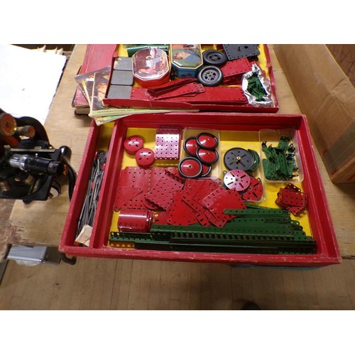 1290 - BOX OF MECCANO NO.8