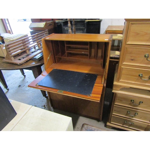 571 - TEAK BUREAU