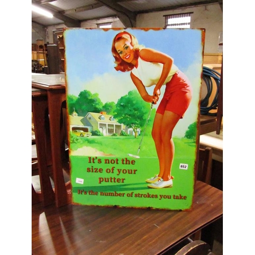 652 - REPLICA GOLFING TIN SIGN