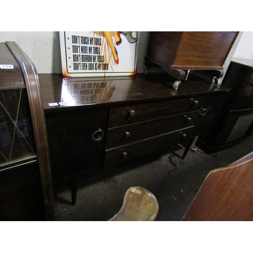 718 - DRESSING TABLE