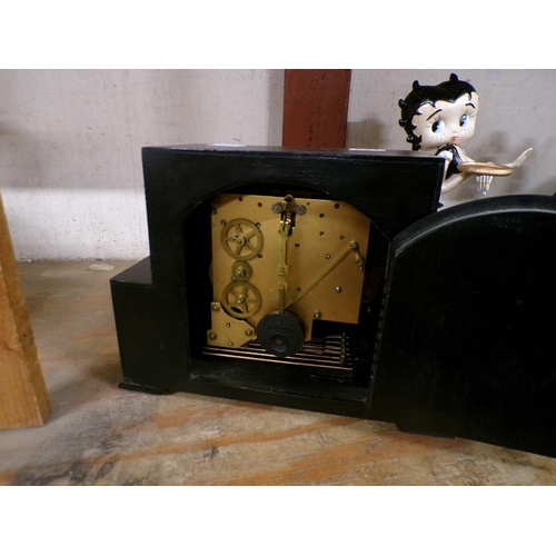 123 - ART DECO MANTEL CLOCK