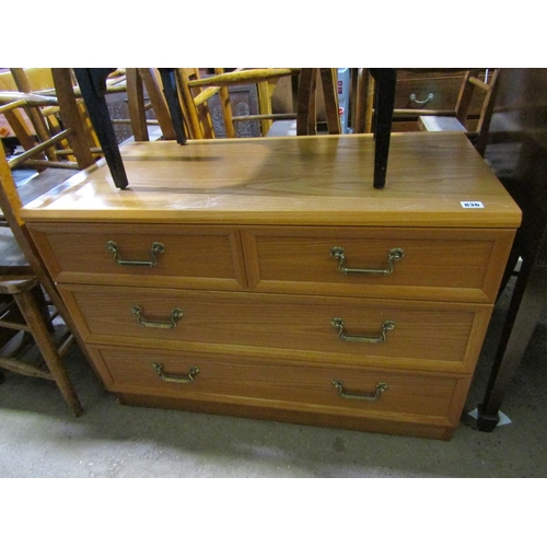 836 - MODERN CHEST OF DRAWERS