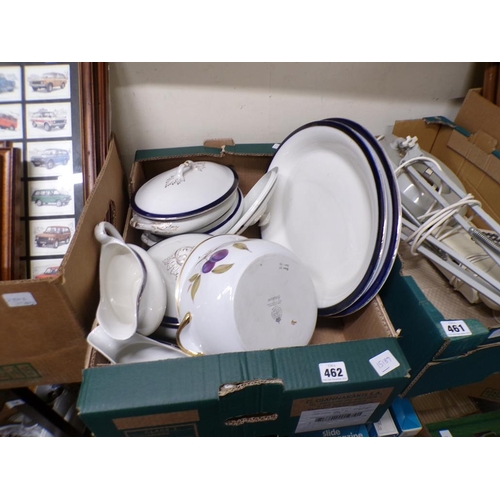 462 - BOX OF TABLEWARES TO INCL WORCESTER EVESHAM