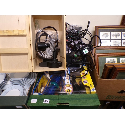 464 - BOX TO INCL MICROSCOPES