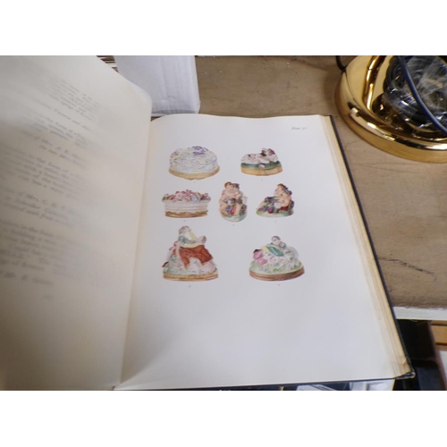 499 - BOOK - THE CHELSEA PORCELAIN TOYS