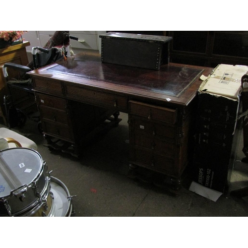 936 - 1930s OAK PEDESTAL DESK