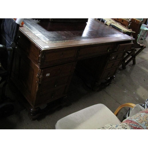 936 - 1930s OAK PEDESTAL DESK