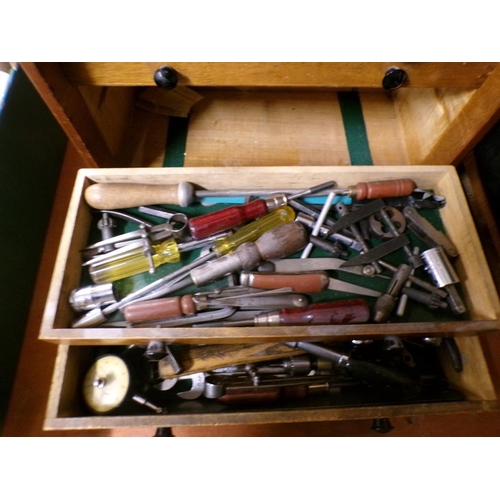 392 - TOOL CHEST AND TOOLS