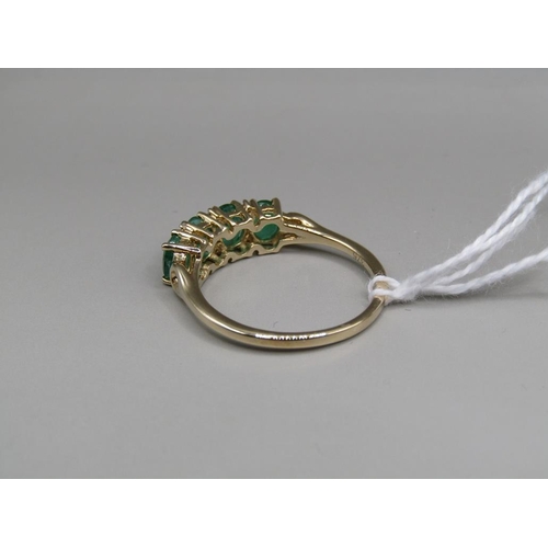 1638 - GOLD 4 STONE EMERALD RING - SIZE P