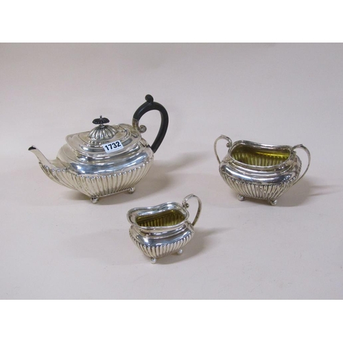 1732 - JAMES DIXON AND SON THREE PIECE SILVER TEASET, SHEFFIELD 1926 27ozt