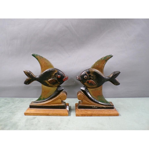 1437 - PAIR OF PAINTED METAL FISH BOOKENDS, 19CM H