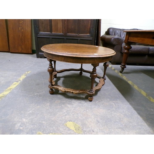 1908 - 1920s MAHOGANY OCCASIONAL TABLE