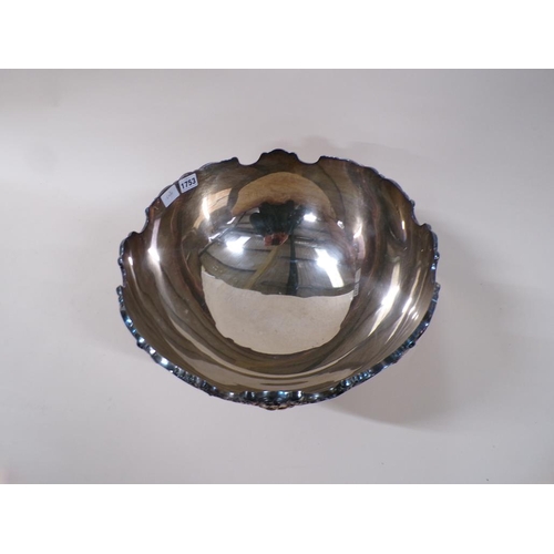 1753 - REED AND BARTON SILVER PLATED PUNCH BOWL