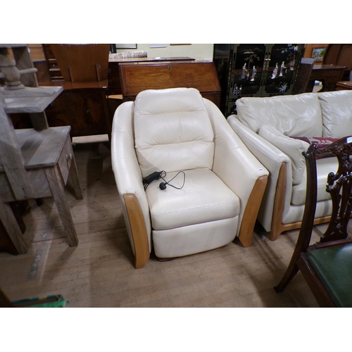 1940 - OAK FRAMED CREAM LEATHER ERCOL ELECTRIC RECLINING ARMCHAIR