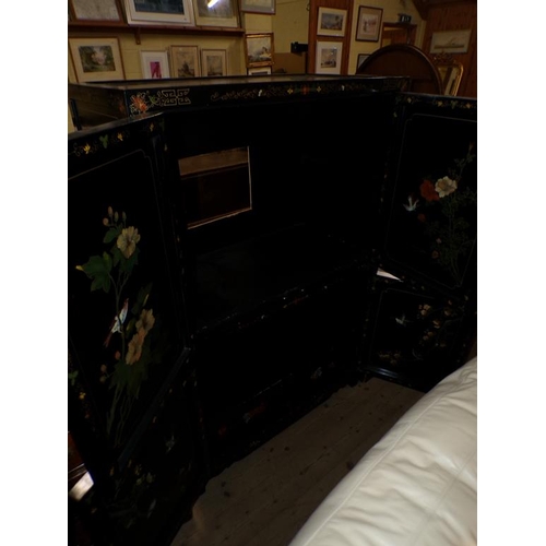 1944 - ORIENTAL DECORATED BLACK LACQUERED CABINET, 92CM W, 138CMH