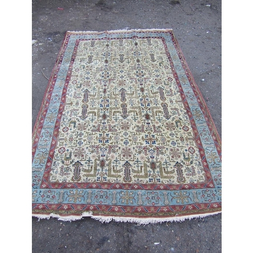 951 - GOOD QUALITY ANTIQUE ORIENTAL RUG