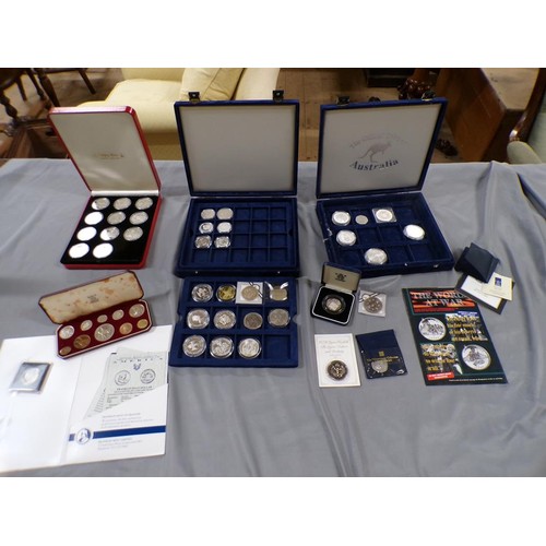 1699 - COLLECTION OF SILVER AND OTHER COMMEMORATIVE COINS