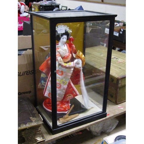 224 - ORIENTAL DOLL IN GLAZED CASE